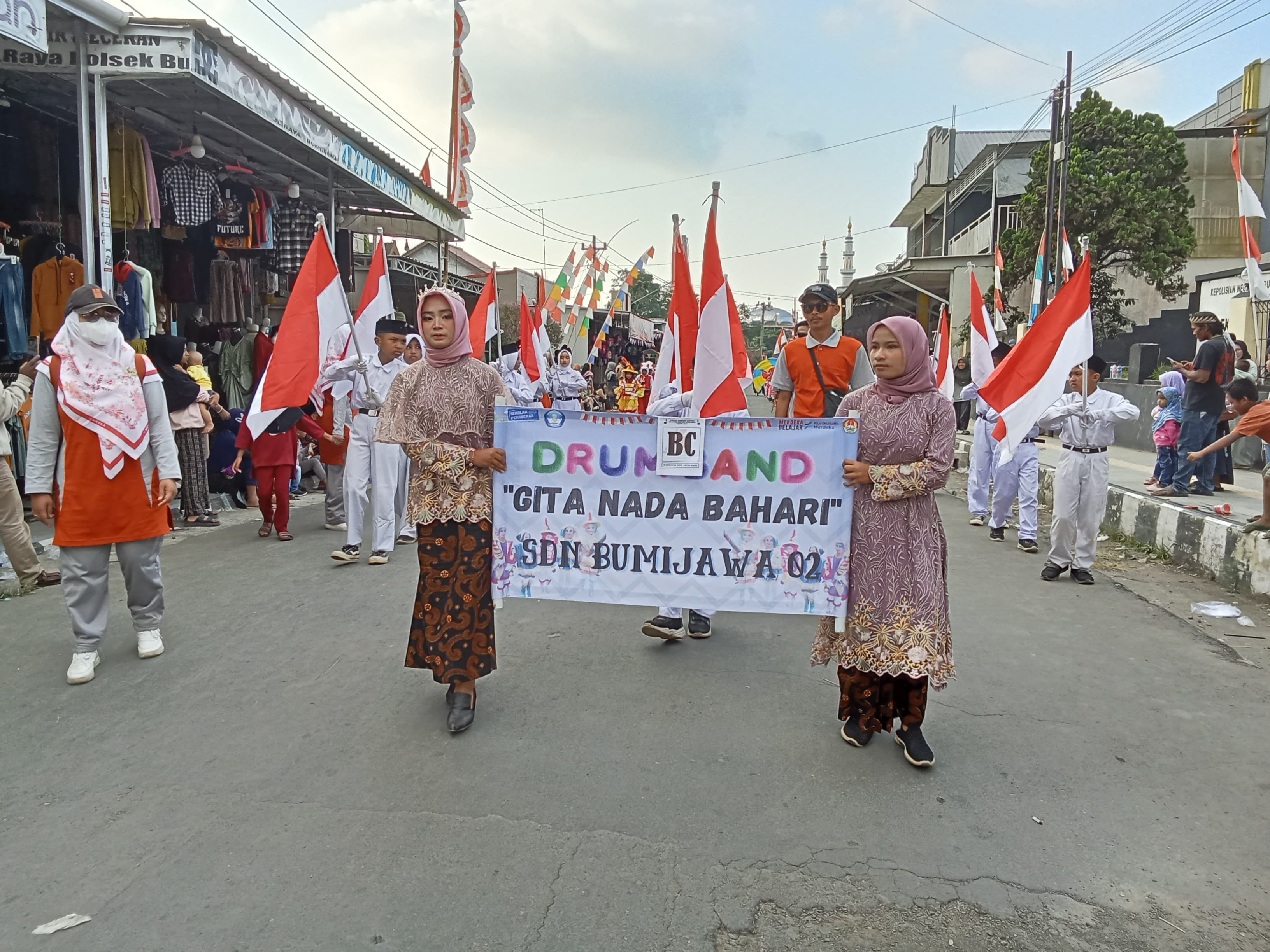 SDN 2 Bumijawa Meriahkan Karnaval Jamran Tingkat Kecamatan